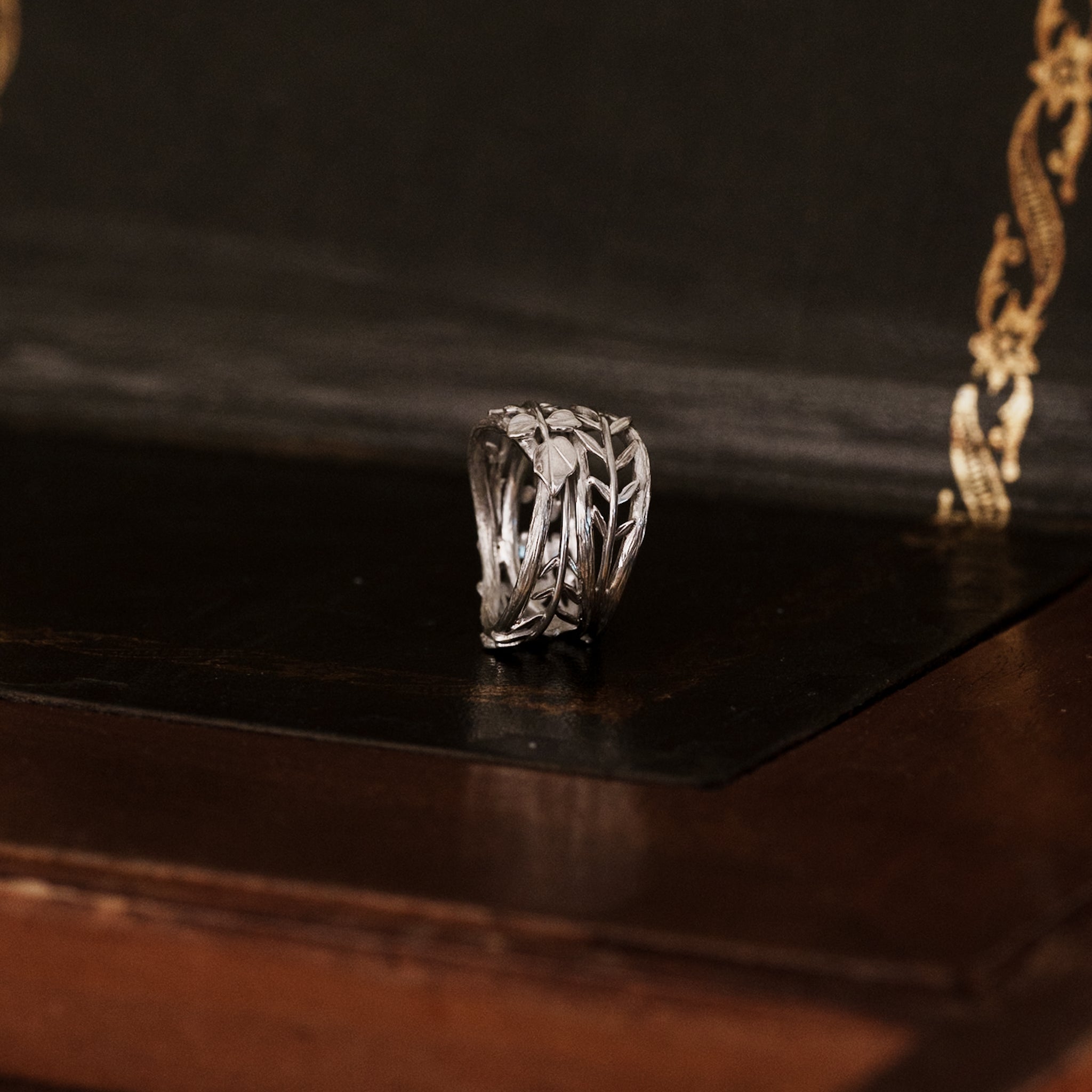 The Botanical Unicum Vol. I __ Cuckoo [ HK SIZE 15 ]