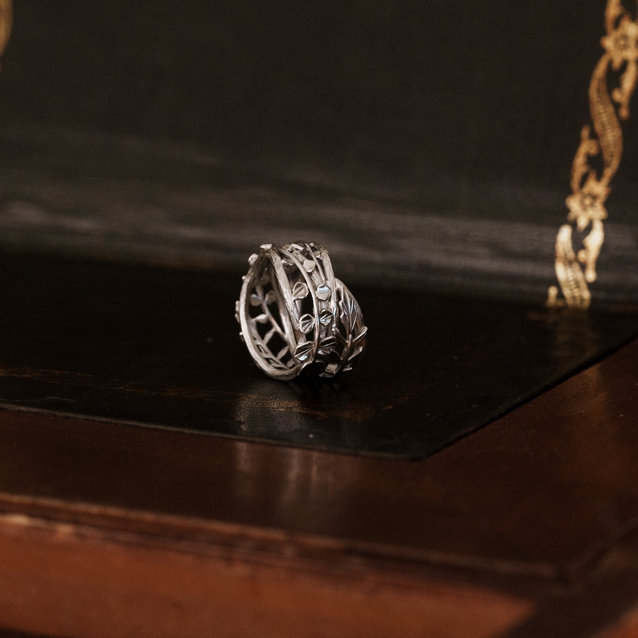 The Botanical Unicum Vol. I __ Cuckoo [ HK SIZE 15 ]