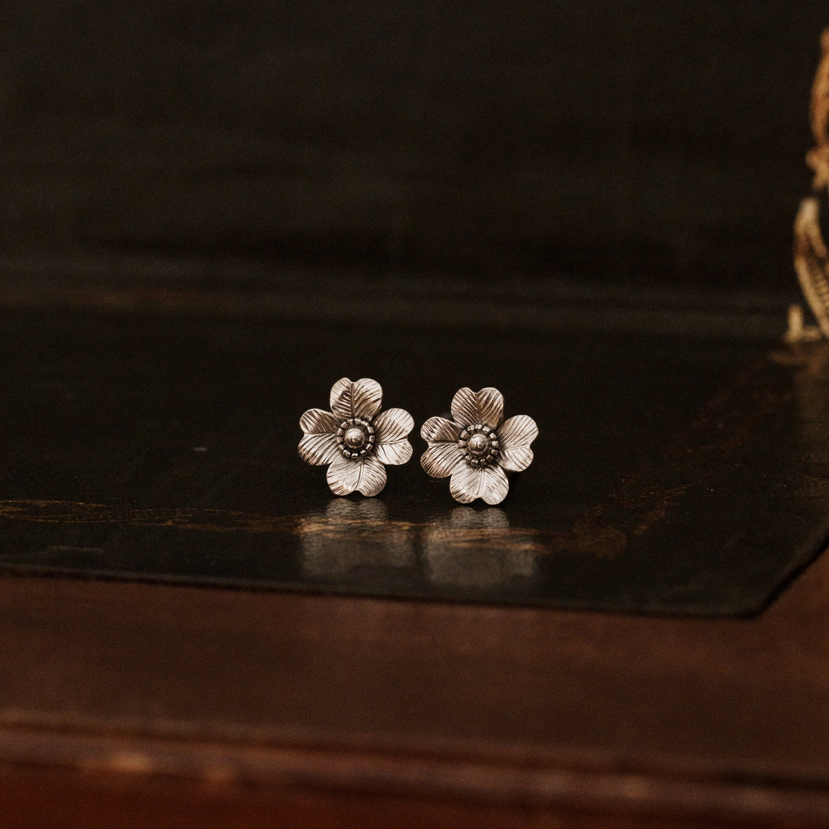 Pollen de Soie __ Four-leaf clover